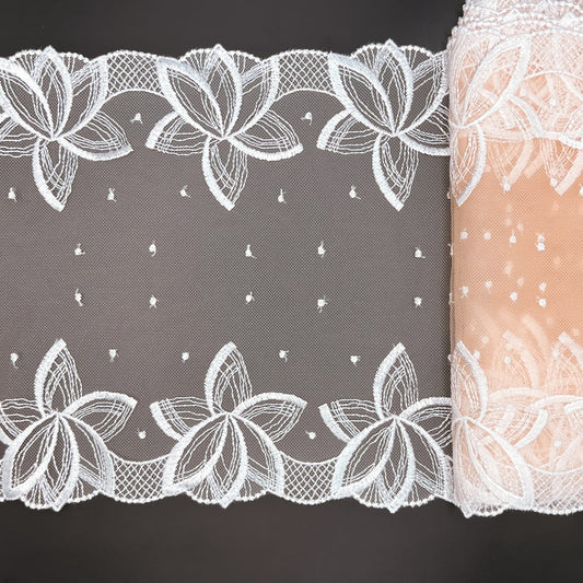 Embroidery lace 20cm, white