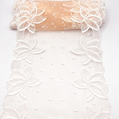 Embroidery lace 20cm, white